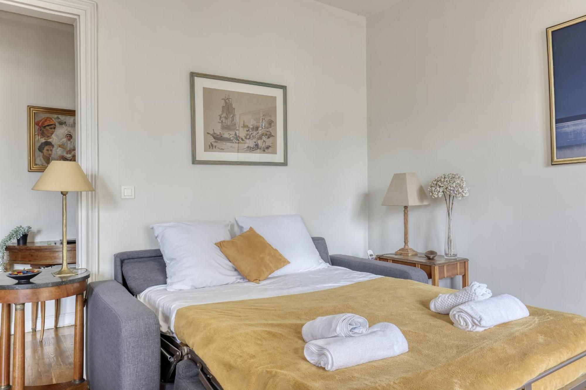 Apartment Classic & Charming Parisian Flat - Luxury 16th *